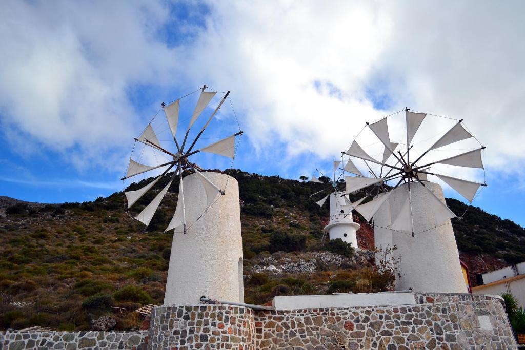 Dionysus Lasithi Plateau Hotell Magoulás Eksteriør bilde